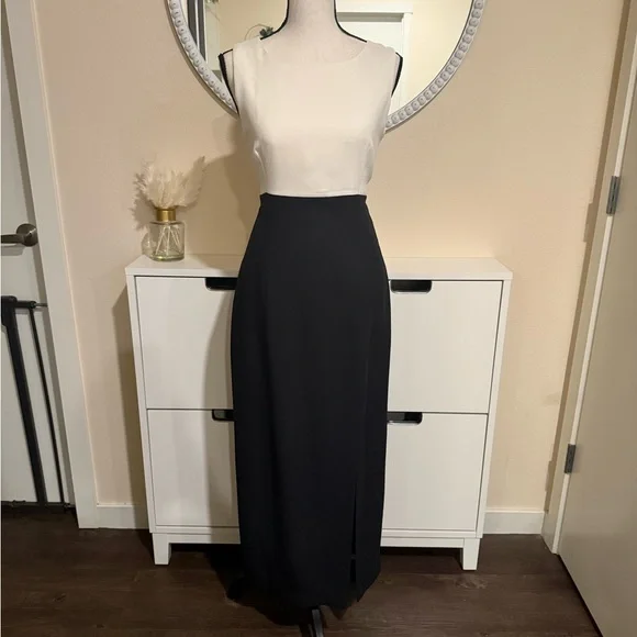 pastel yellow maternity dress Erica Cotton Long Sleeve Maternity Dress main image 1